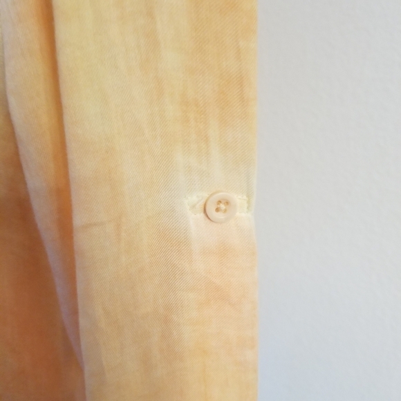 Cloth and Stone Sz XS Skyscape Blouse Button down Split Back - Picture 3 of 6